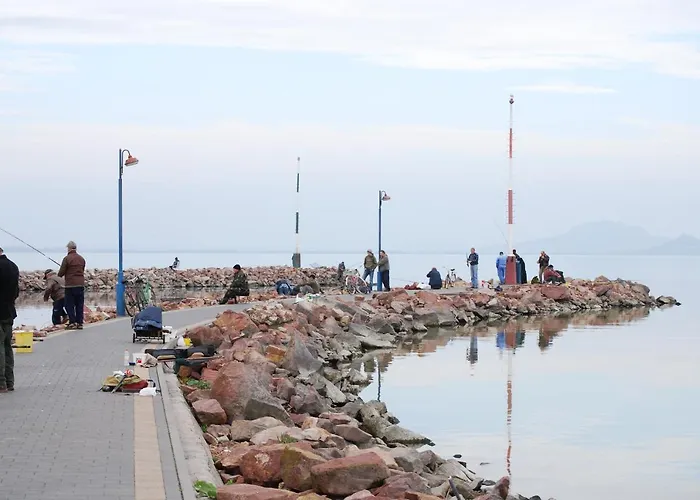Szabo * Balatonmariafurdo